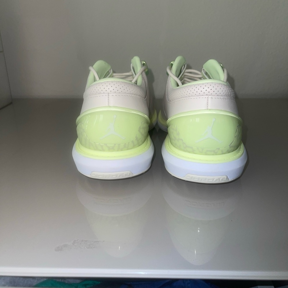 Jordan Golf Shoes View 4